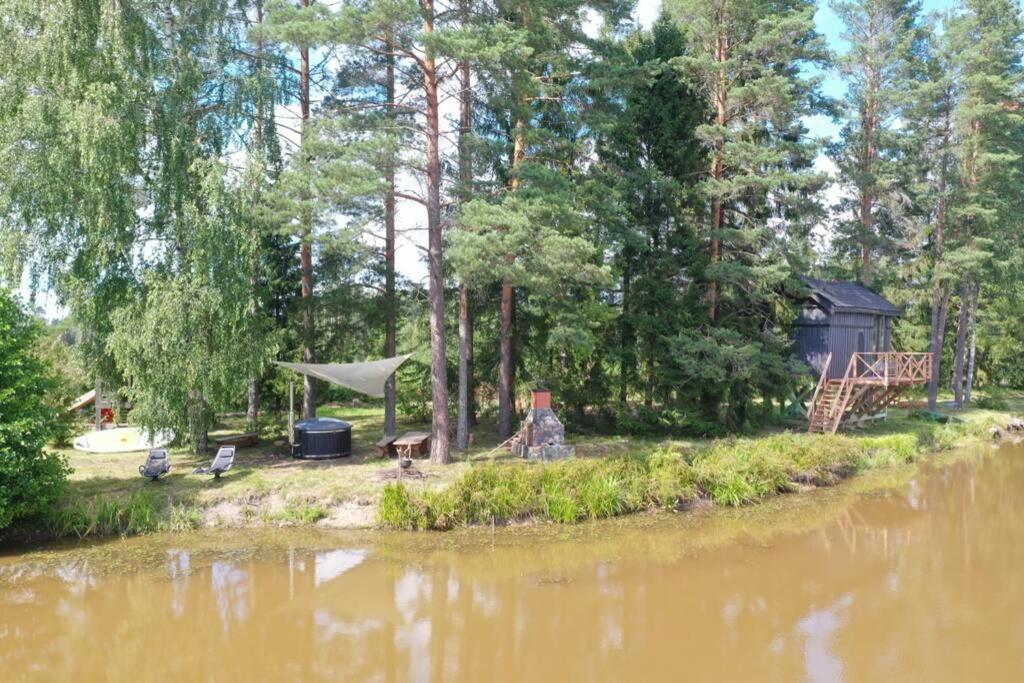 Dragon House In The Tree! Jacuzzi, Sauna ,Cinema,Heated Lici  Экстерьер фото