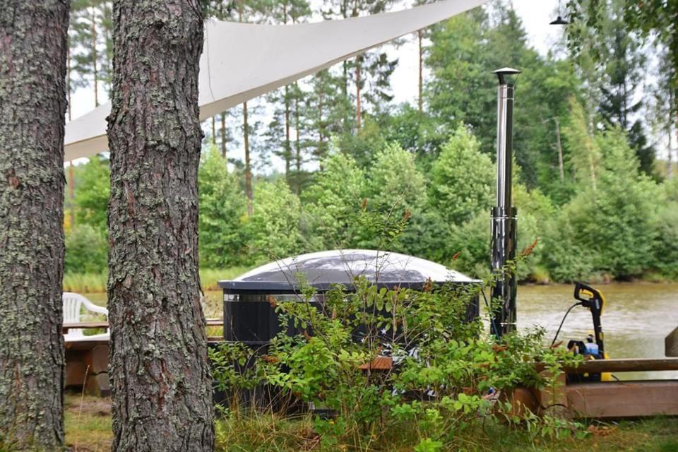 Dragon House In The Tree! Jacuzzi, Sauna ,Cinema,Heated Lici  Экстерьер фото